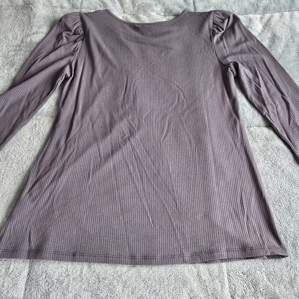 Time and Tru Puff Sleeve Rib Top.  Size Medium.  New without Tags.  Grey - Picture 6 of 6